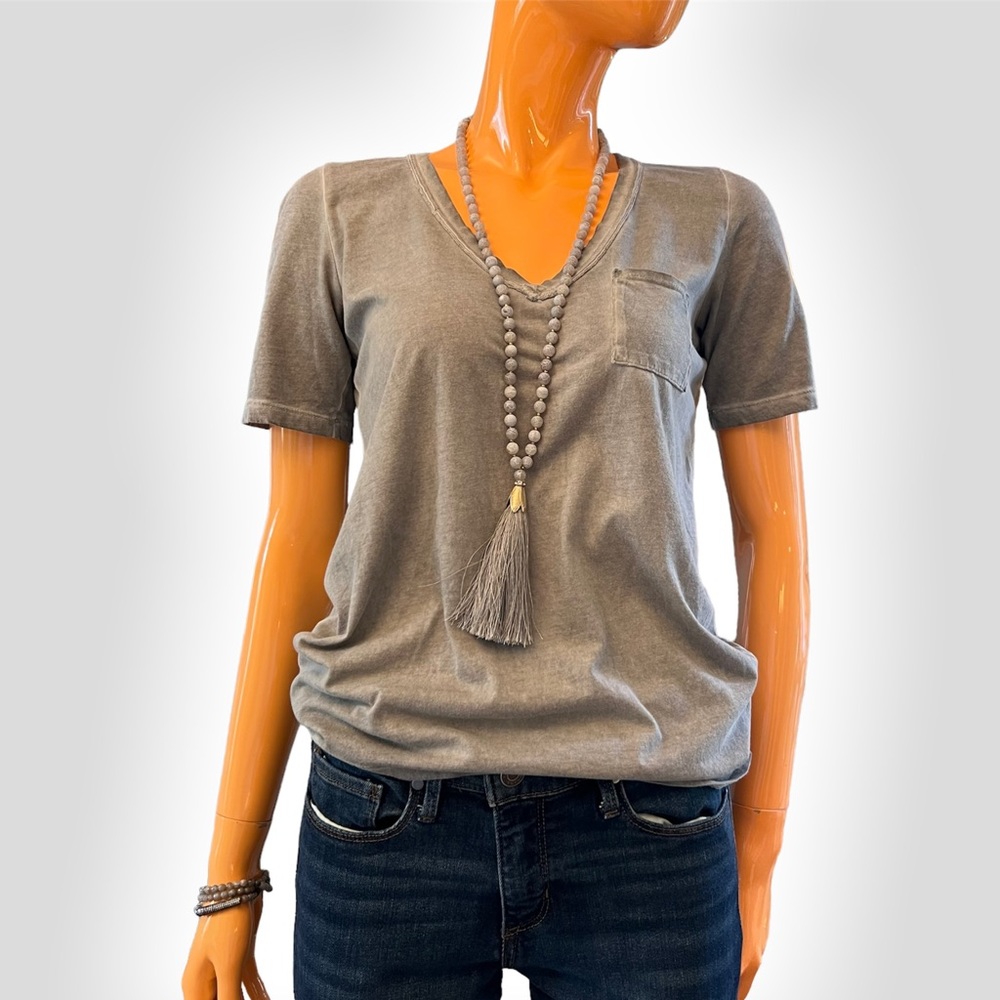 GAP Cotton V-neck Pocket Tee